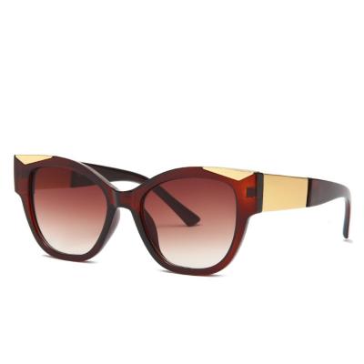 China Cat Eye Sunglasses 2021 Gradient Cat Eye New Fashion Trend Big Frame for sale