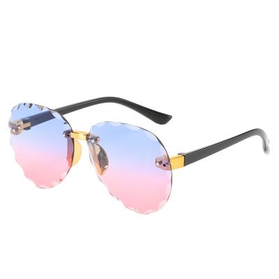 China LEIEN Fashion Sunglasses 2021 Cute PC Flower Frame Kids Sunglasses Girls Boys Brand Sun Glasses Kids Uv400 Goggles for sale