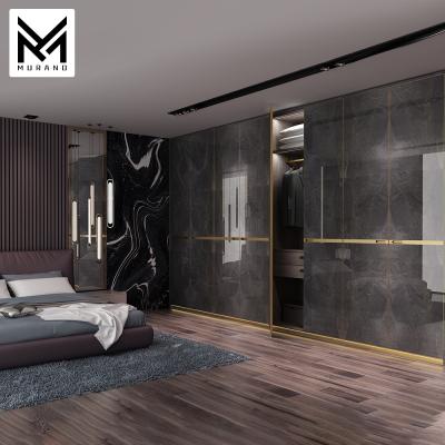 China Modern Style Customized Bedroom MDF Wardrobe MDF Swing Door Clothes Wardrobe Wooden Visible/Invisible Customized Wood simple designs hotel bedroom sets for sale