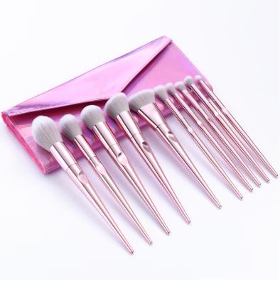 China Angular Blush Low Moq Loose Powder Brush Laser Package Eyeshadow Brush Manufacturers Supply Beauty Tools for sale