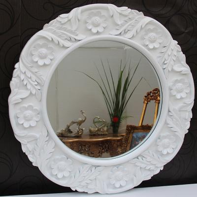 China Eco - Friendly Antique Large Decorative Wall Hanging Round Hotel Bathroom Mirror With White Flower Frame for sale