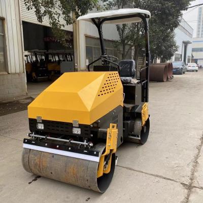 China Garment Shop Vibrating Compactor Drive 2.5 Ton Vibratory Roller Mini Roller for sale