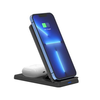 China 15W Fast Wireless Charger Top Selling Products 2022 15W Two-in-One Foldable High Quality Fast Mobile Phones Wireless Charger for sale