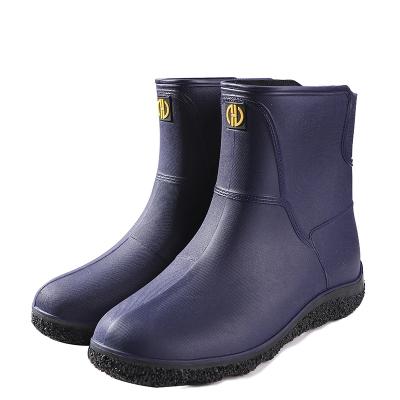 China CUSHIONING New Fashion Rain Boots Waterproof Non-slip Kitchen Work Fishing Rain Boots Car Wash Water Shoes Shortly for sale