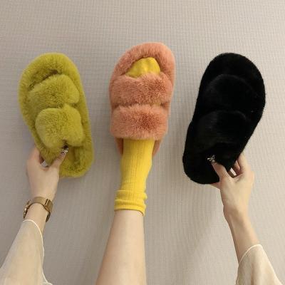 China CUSHIONING Winter Open Toe Mule Women Slippers Fluffy House Slide Fashion Women Vegan Faux Fur Slider Slippers for sale