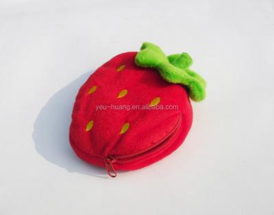 China Cheap Lady Fashion Strawberry Fruit Shape Coin Purse Plush Toy Stuffed Toy Manufacturer Factory Manufacturer for sale