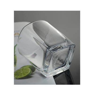 China Factory direct sales single beer wine durable glass multifunctional square glass cup for sale