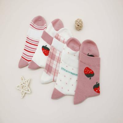 China Strawberry Antibacterial Pink Children's Best-Selling Socks Spring Princess Girl Stockings Autumn Lovely Printed Cotton Little for sale