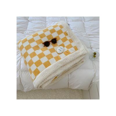 China PORTABLE Factory Sale Various Retro Popular Modern Checkerboard Plaid Throw Sherpa Blanket for sale