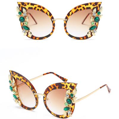 China Sunglass 2021 fashion sunglasses manufacture fashionable metal butterfly sunglasses women's sunglasses for sale