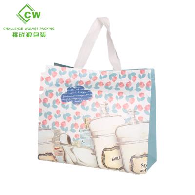 China Eco-friendly Wholesale Custom Small Holographic Non Woven Shopping Bag Shopping Bag Tote Bag For Shopping for sale