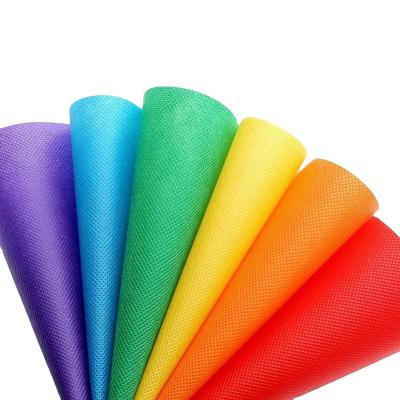 China Waterproof Polypropylene Spunbond PP Woven Fabric Non Roll Colored Nonwoven Fabric Manufacturer for sale