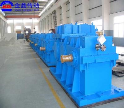 China High-speed transmission parts box / gearbox reducer / booster transmission for sale