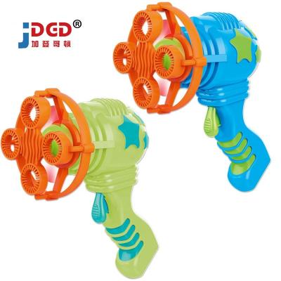 China Outdoor Automatic Plastic Toy Plastic Soap Water Electric Shooter Bubble Gun Fan Summer Maquina Burbujas for sale