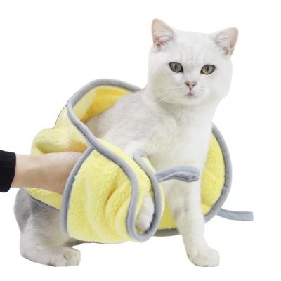 China 2022 New Products Quick-drying Grooming Massage Microfiber Pet Pocket Bath Towel Cat Dog Accessories Cheap Stocked for sale