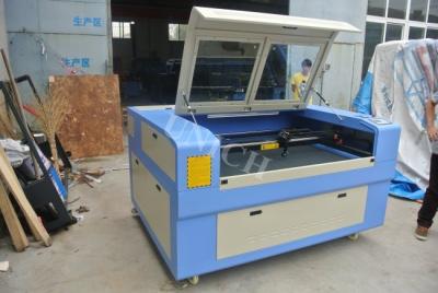 China 1300*900MM Double Heads Co2 Laser Cutting Machine Cloth Laser engiraver for sale