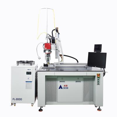 Chine Machine de soudage au laser à batterie au lithium carré avec 2000w max. puissance de sortie et fonctionnement entièrement automatique à vendre