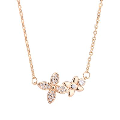 China Europe and America summer new light luxury temperament clover 18K fairy necklace women rose gold plated clover pendant scarf for sale