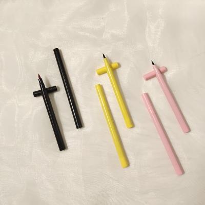 China Private Label Vegan Eye Liner Pen Waterproof Matte Makeup Waterproof Black Liquid Eyeliner for sale