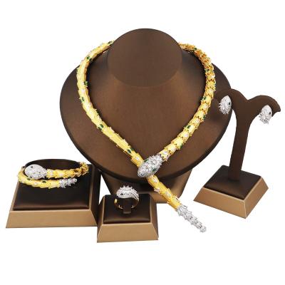 China CLASSIC Luxury Fashion Brand Jewelry Zircon 18k Gold Plated Snake 4 Pieces Jewelry Set for sale