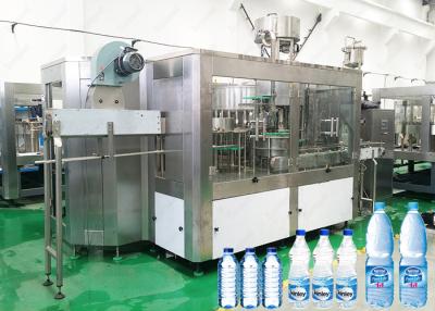 China Het wassen van het Afdekken het Automatische Elektrische Gedreven Type van Water Vullende Machine voor Drank Te koop