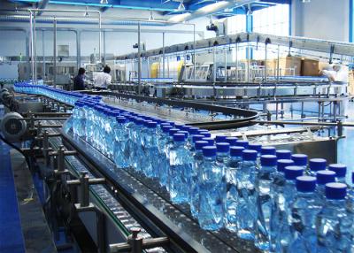 China Industrie Mineral- oder funkelnde Wasser füllen Maschinen / PET-Flasche Füllsystem Linie zu verkaufen