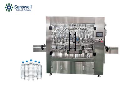 China Alcohol embotellador del etanol automático que aclara la máquina que capsula de relleno en venta