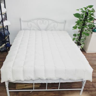 China Anti Dust Mites Temperature Control Cooling Comforter / Comforter / Blanket For Not Hot Summer Better Than Survive for sale