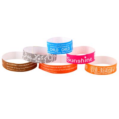 China Easy to wear and use Wholesale FTGO printing one time use tyvek colorful party id paper wristband for sale