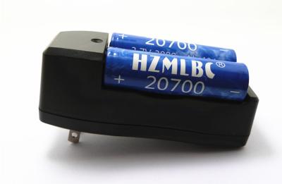 China 2 dubbele 500MA *2 18650 Universele van de de Batterijlader van Li Ionen Geschikte Batterij 20700 * de Stop van de 2 V.S. Te koop