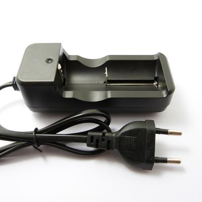 China Satz-Ladegerät EU wieder aufladbares Batterie-LiFePO4 für 3.2V/3.7V 14500 16430 Batterien zu verkaufen