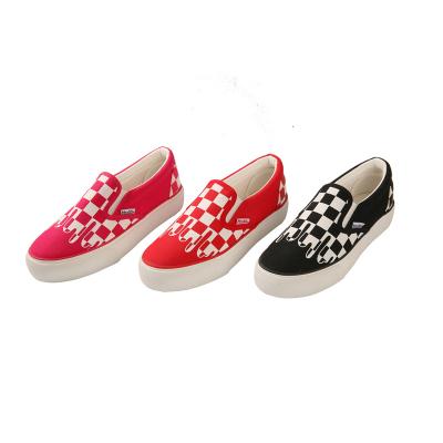 China Comfortable Multiple Colors Canvas Grid Checkerboard Lady Shoes Men Low Top Casual Shoes for sale