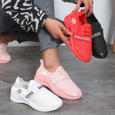 China Fashion Trend Lightweight Sneakers Woman Loafers Tennis Ladies Shape Women's Sports Shoes for sale