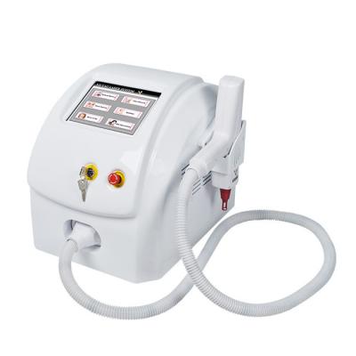 China Salon Clinical Q Schalter Yag Laser Maschine / Laserbehandlungsmaschine Weiße Farbe zu verkaufen