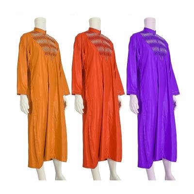 China Daily Leisure Fashion Personality Creative Embroidery Men's Long-sleeved Robe Islamic Muslim Comfortable Daily Wear Party Clothing for sale