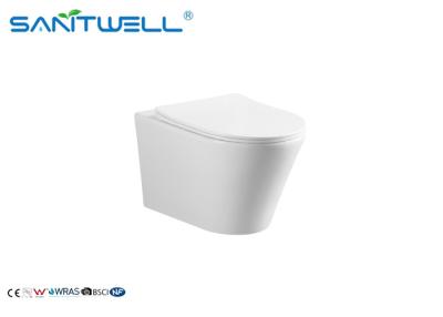 China Wc sanitario del tapiz del cuarto de baño de las mercancías/retrete sin rebordes del tapiz en venta