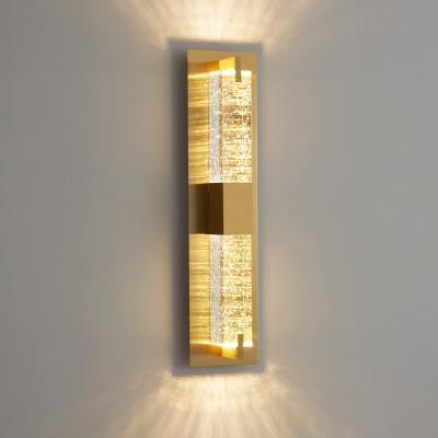 中国 Waterproof outdoor wall sconce Modern 40W Crystal LED Wall Lamp for Luxury Garden Lighting 販売のため