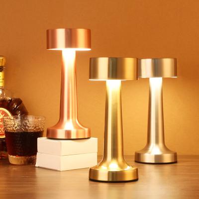 China Rechargeable battery Wireless Touch USB Charging Retro Table Lamp for Luxury Restaurant Decor for sale