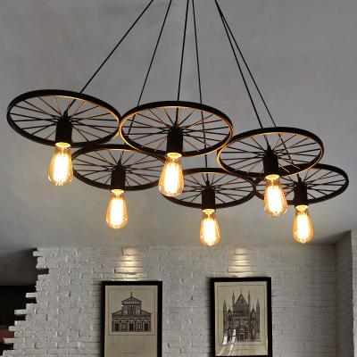 China Industrial Loft Decorative Chandelier Edison Bulb Light Hemp Rope Wagon Wheel Pendant Te koop