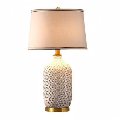 China Vintage golden desk lamp dimmer ceramic light fabric lampshade luxury hotel villa living room decorative light for sale