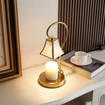 Cina Unique Design Hot-sale Timer Modern Melting Wax Candle Warmer Lamp Romantic candle warmer lamp in vendita