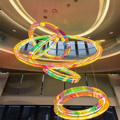 China WOSHIDA new product modern large hotel villa lobby colorful round acrylic led chandelier pendant light for high ceiling zu verkaufen