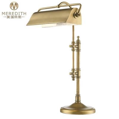 Κίνα Meredith vintage industrial pulley loft style solid brass table Lamp nordic study luxury desk lamp προς πώληση