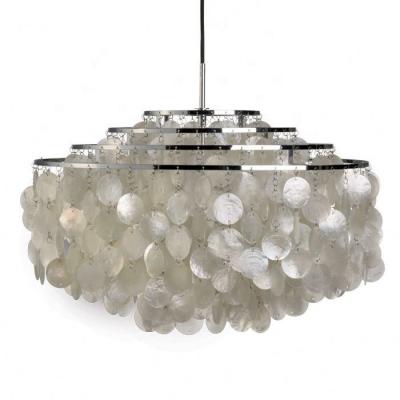 中国 Customized IP20 Capiz Chandelier Scalloped from Directly Manufactured 販売のため