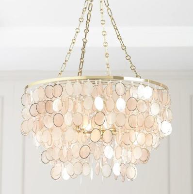 中国 Bedroom 3-Light Capic Chandelier Japanese Sweet Design Shell Coastal light fixtures 販売のため