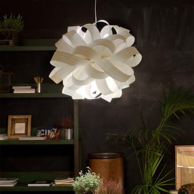 China Nordic Restaurant Pendant Lamp with Personality and Handmade Wood in Simple Modern Design and Lighting Solutions Service à venda