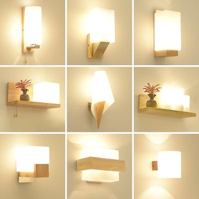 中国 E27 LED Light Design Best Wooden and Glass Material Indoor Box White Wood Square Wall Lamp with 3500K Warm White 販売のため