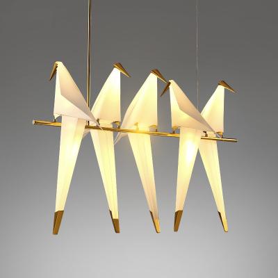 China 15lm/w Lamp Luminous Efficiency Nordic Modern Minimalist Artistic Origami Bird Paper Crane Ceiling Light Lamp Chandelier for sale