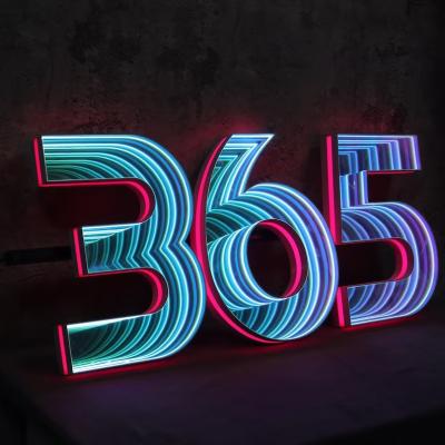 China Home Decoration 3D Acrylic Letter Led Mirror with Support Clip Included and 20 °C Temperature Te koop