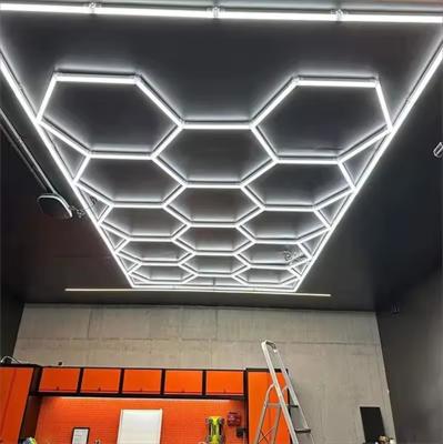 Китай High Lumen Custom Led Workshop Hexagon DIY Detailing Hexagonal Modular Ceiling Garage Light with 6000K Color Temperature продается